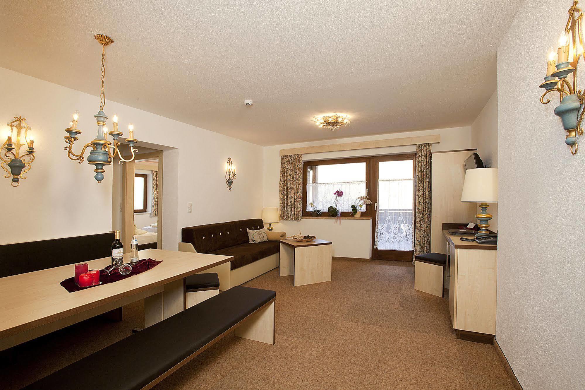 Appartement Alpin Сьолден Екстериор снимка