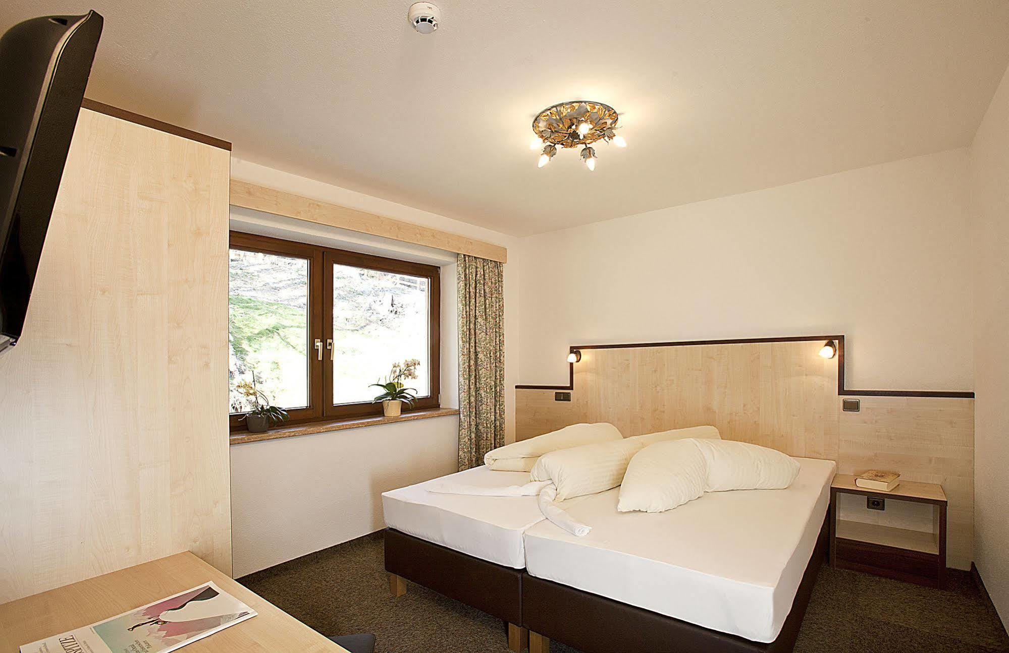 Appartement Alpin Сьолден Екстериор снимка